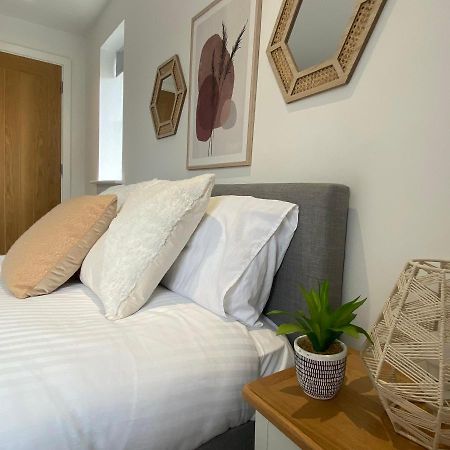 Modern 2 Bed Apartment/Free Parking/Near City/Self-Check In Handsworth Eksteriør bilde