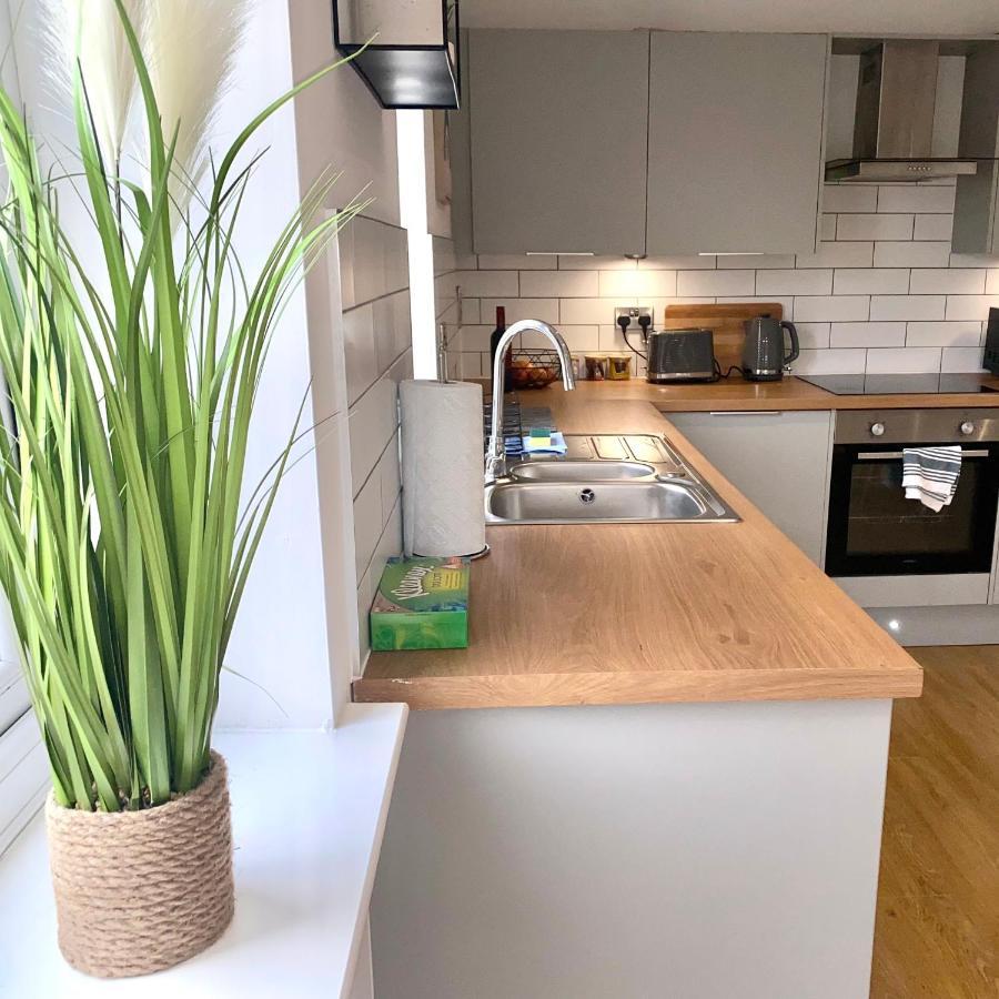 Modern 2 Bed Apartment/Free Parking/Near City/Self-Check In Handsworth Eksteriør bilde